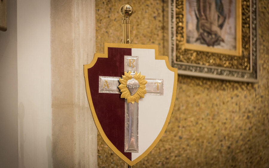 El Legionario, guardia de honor del Corazón de Jesús