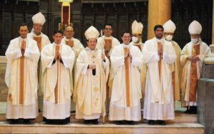 Cuatro Legionarios de Cristo son ordenados sacerdotes en Medellín